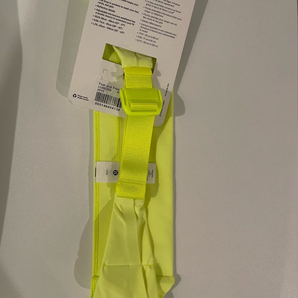 Lululemon fast and free running belt - Picture 4 of 4